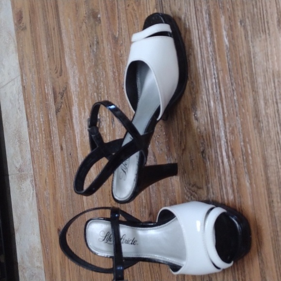 Life stride high heels 6.5 wide 3 in. Heel nwot - Picture 3 of 6